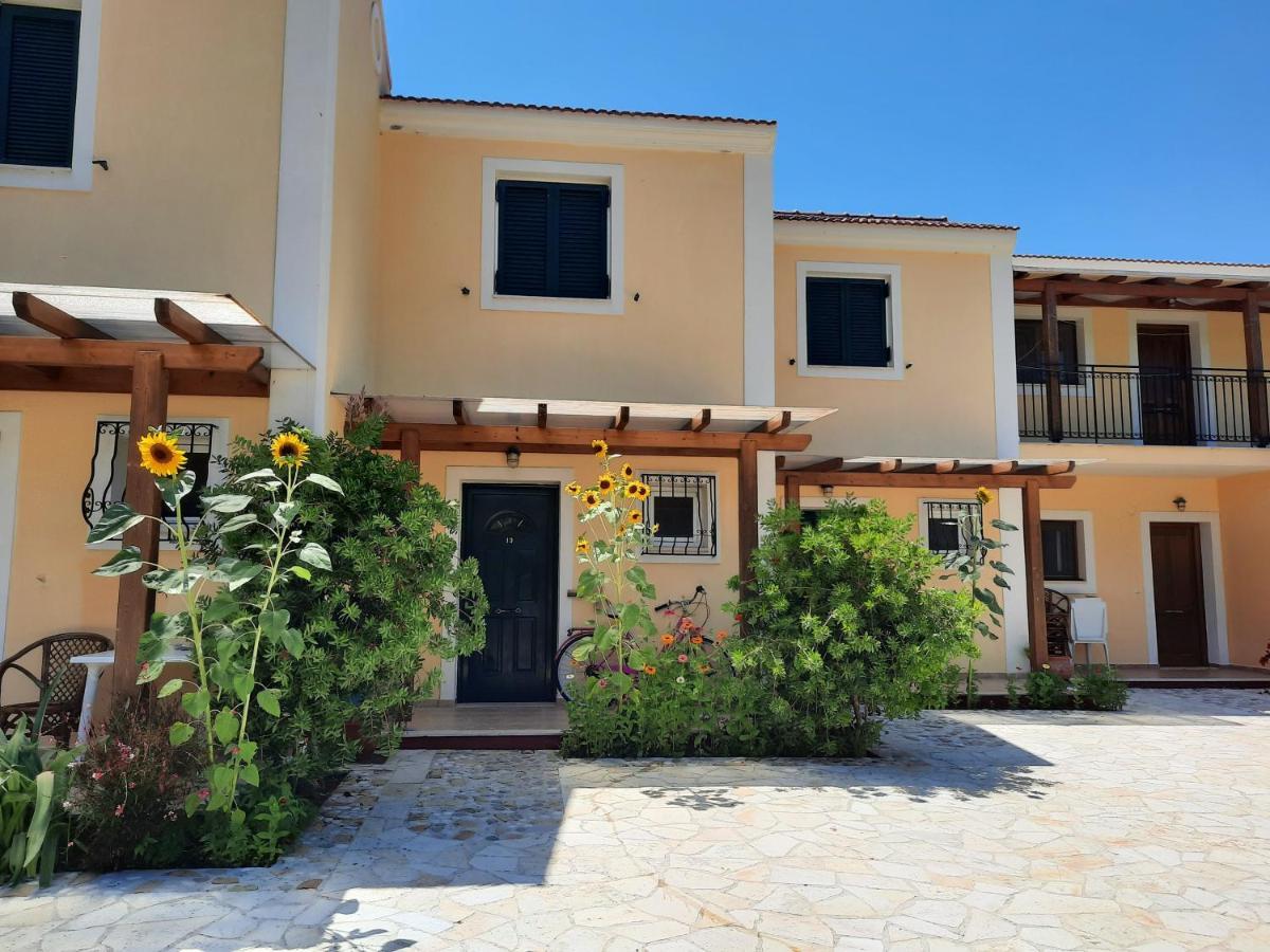 Nikos Apartments Аріллас Екстер'єр фото